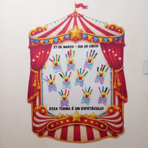 Painel Dia do Circo - Palhacinhos